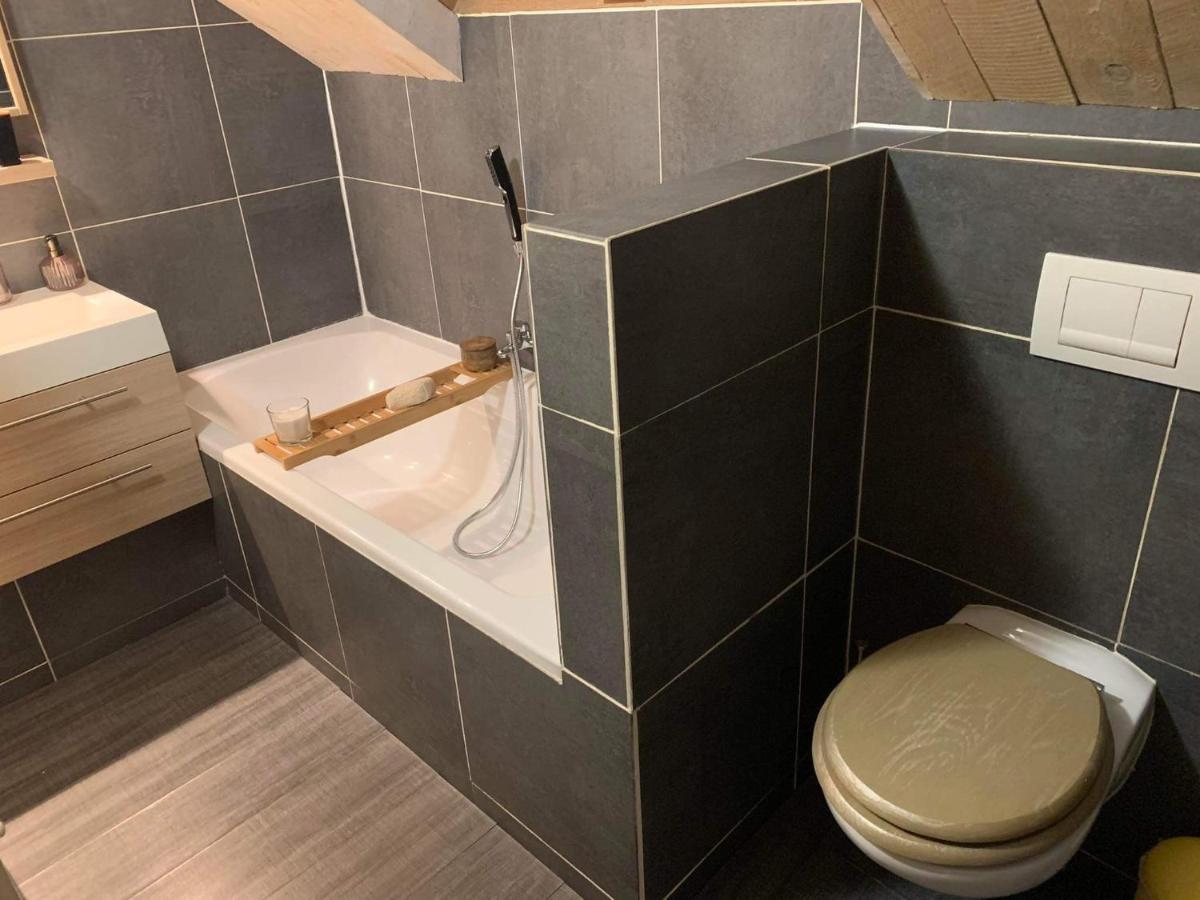 Rocroi: Gite De Bourgogne Esterno foto
